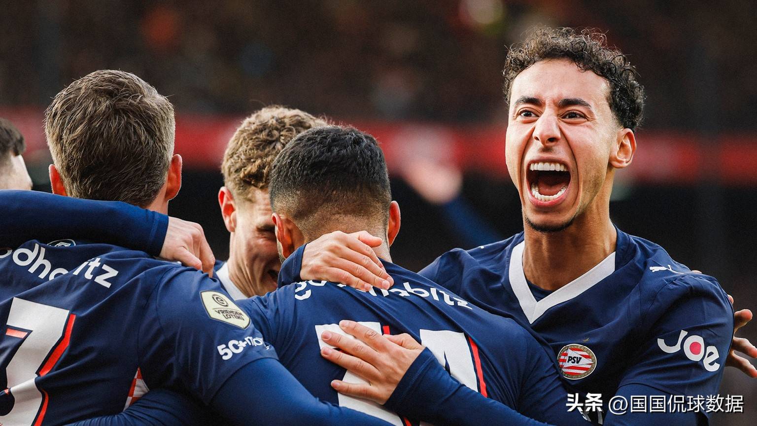 转会期体能课后，埃因霍温队长鼓劲备战CBA季后赛，管理层满意，临场指挥获称赞的简单介绍